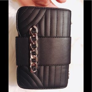 Women’s crossbody bag